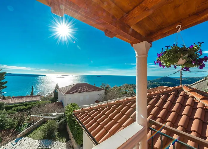 Platanus With Private Pool Sea View Villa