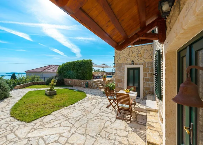 Platanus With Private Pool Sea View Villa