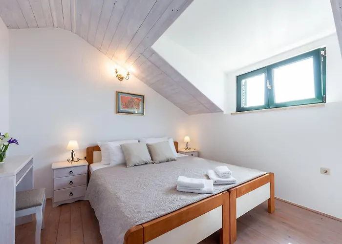 Villa Platanus With Private Pool Sea View Mlini