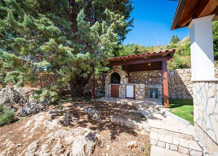 Platanus With Private Pool Sea View Villa Mlini