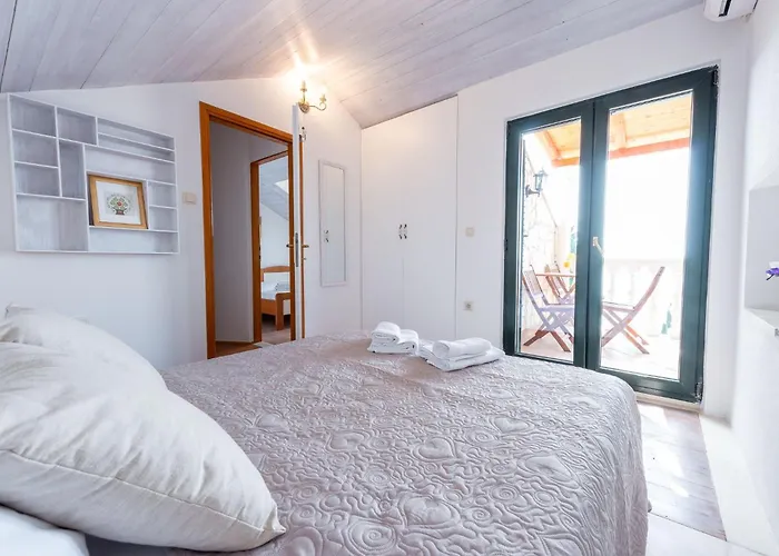 Villa Platanus With Private Pool Sea View Mlini