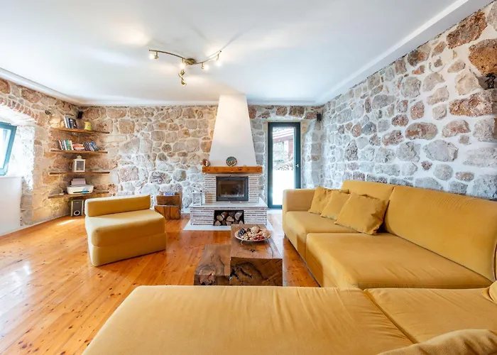 Platanus With Private Pool Sea View Mlini