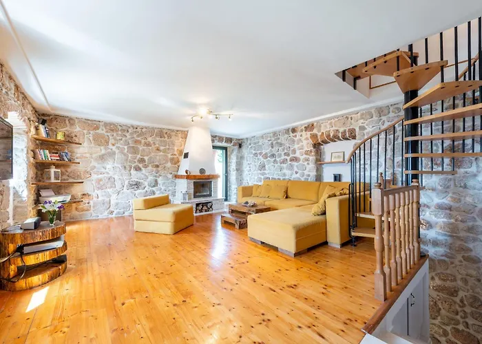 Platanus With Private Pool Sea View Villa Mlini