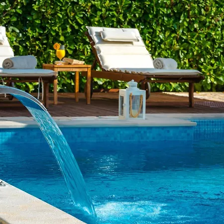 别墅 Platanus With Private Pool Sea View 米利尼