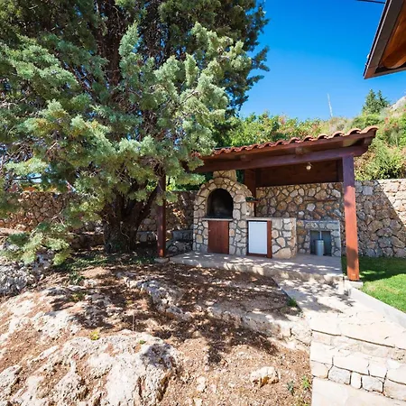 Platanus With Private Pool Sea View Villa Mlini