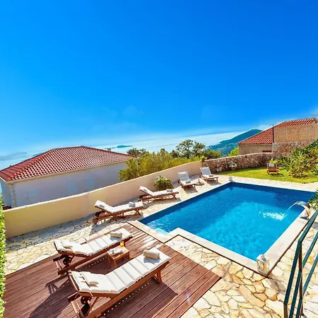 别墅 Platanus With Private Pool Sea View